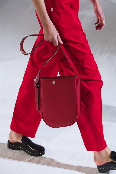 Hermès Spring/Summer 2021 Introduces New Bag .